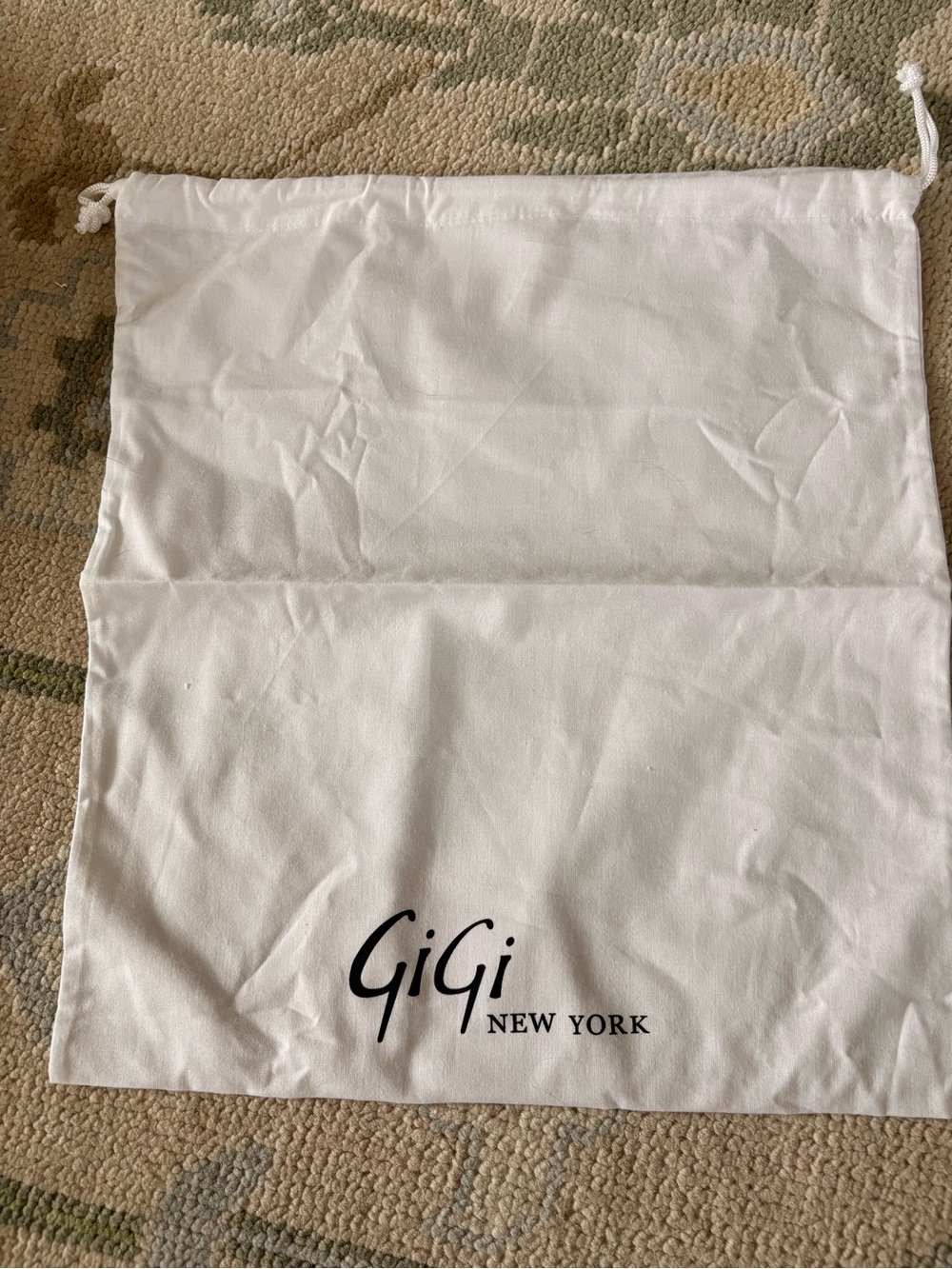 GiGi New York White Accessories Dust Bag